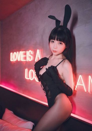 少妇淫荡视频一区二区三区_高清迅雷电影在线