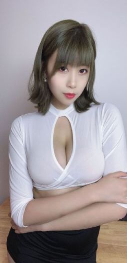 亚洲18在线天美传媒潘甜甜_电视剧在线观看