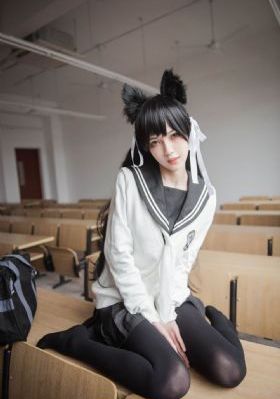 日日噜噜夜夜狠狠扒开双腿_在线观看免费版