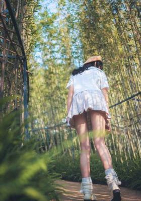 国产亚洲日韩制服ⅴs无码_HD超清在线观看